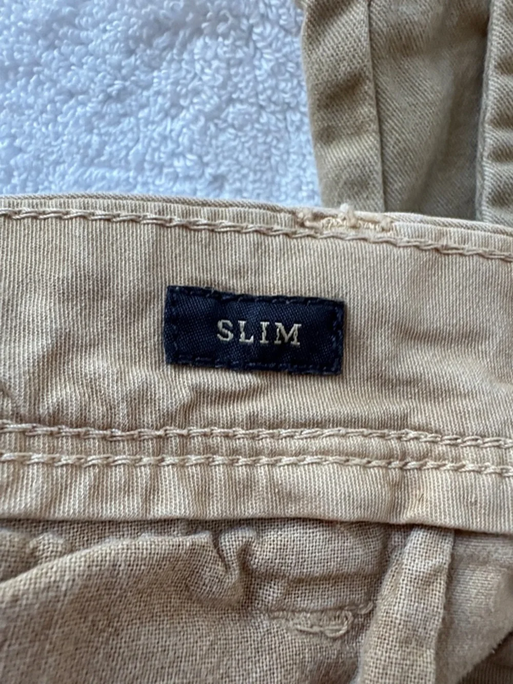 Men’s Pant Bundle 28x30 American Eagle Slim Extreme Flex + Old Navy Straight
